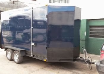 Trailer caballos